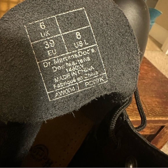 Dr. Martens 1460 Black Smooth Leather Lace Up Boots 8 Hole Classic Military Docs - Picture 12 of 14